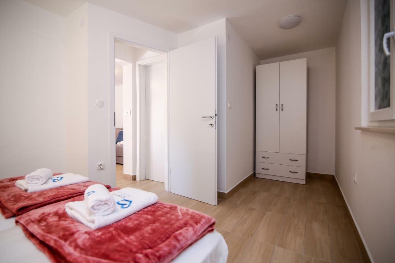 Apartman L&A Apartment Biograd Na Moru Ngoại thất bức ảnh